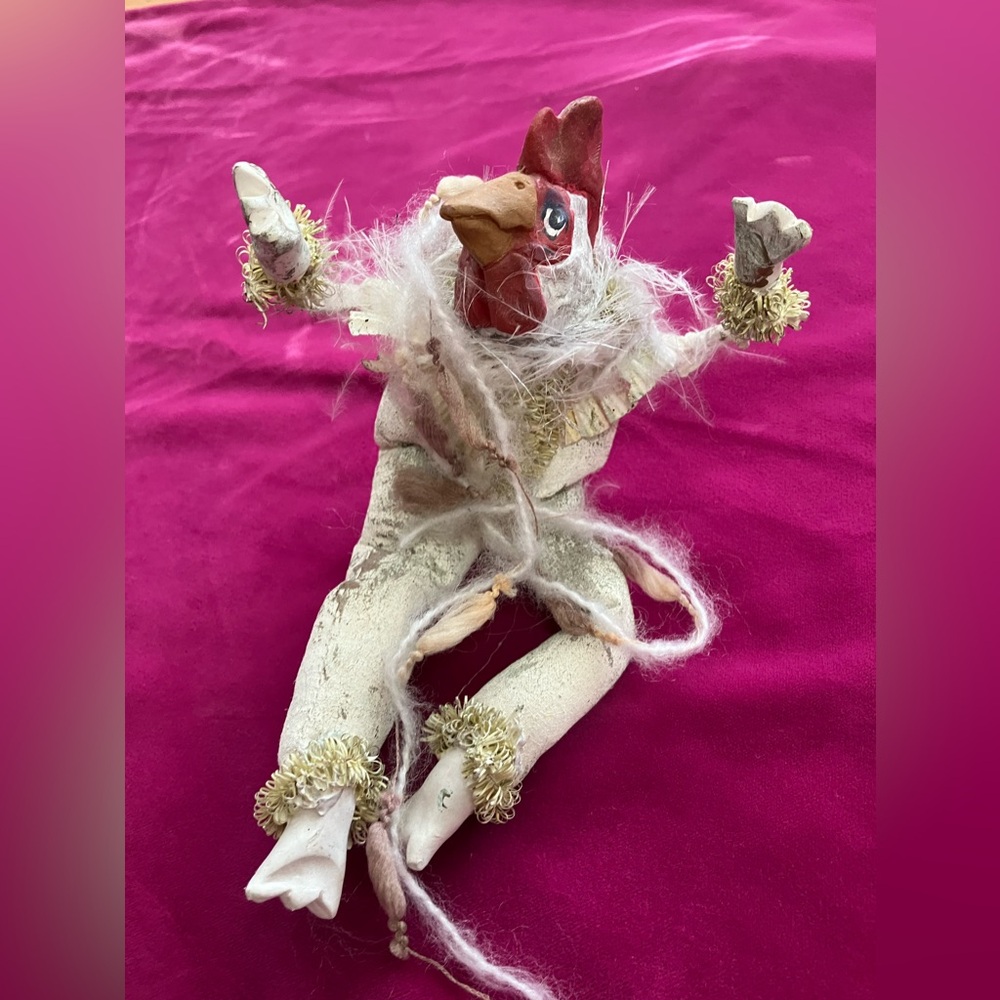 Vintage Style Handmade Folk Art Chicken Rare Primitive 7”